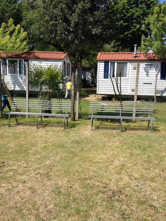 Oliholiday Mobilehomes - Cavallino Exteriör bild
